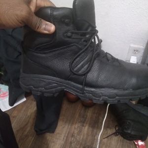 Steel toe boots size 11